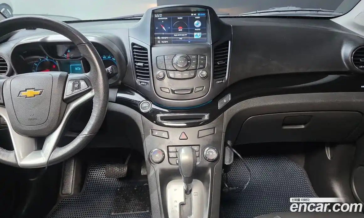 Chevrolet Orlando 2015 2.0 Автомат в Москве № 40587, фото 17