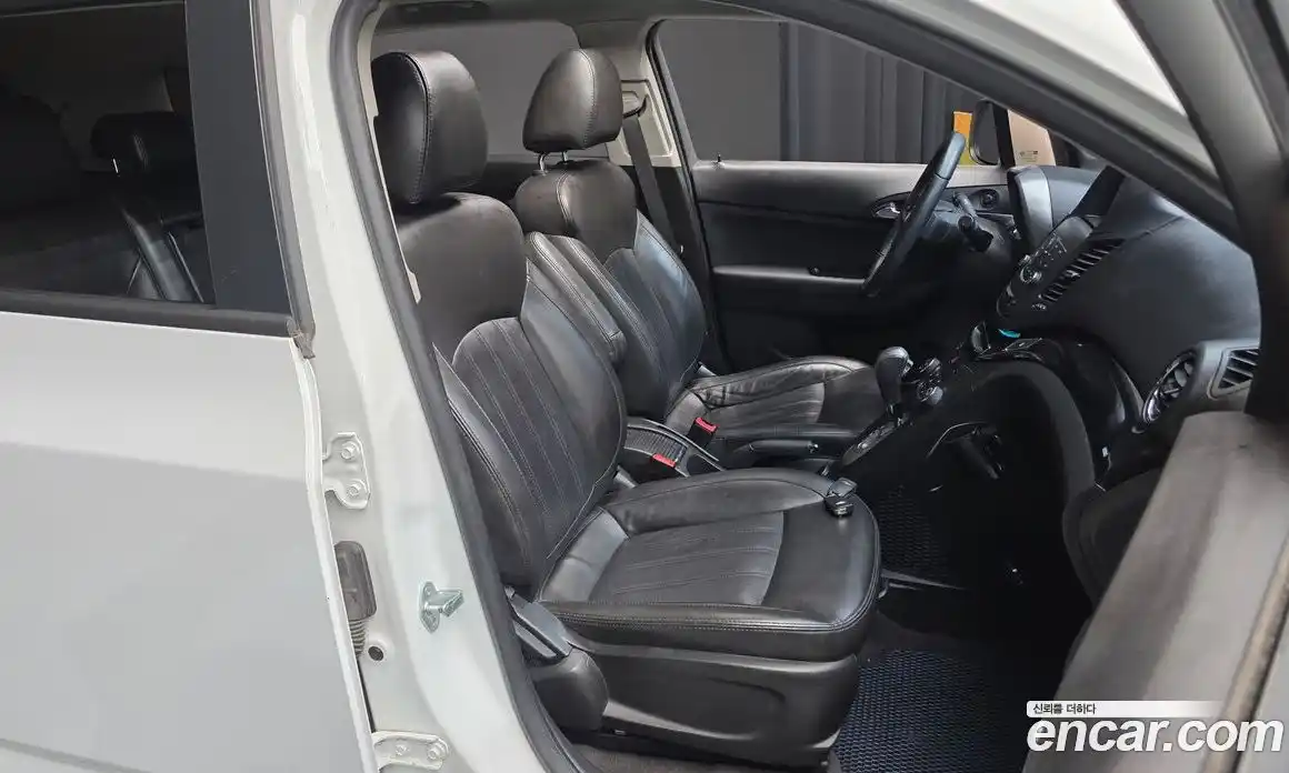 Chevrolet Orlando 2015 2.0 Автомат в Москве № 40587, фото 7