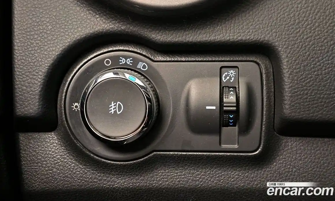 Chevrolet Trax 2015 1.4 Автомат в Москве № 41195, фото 17