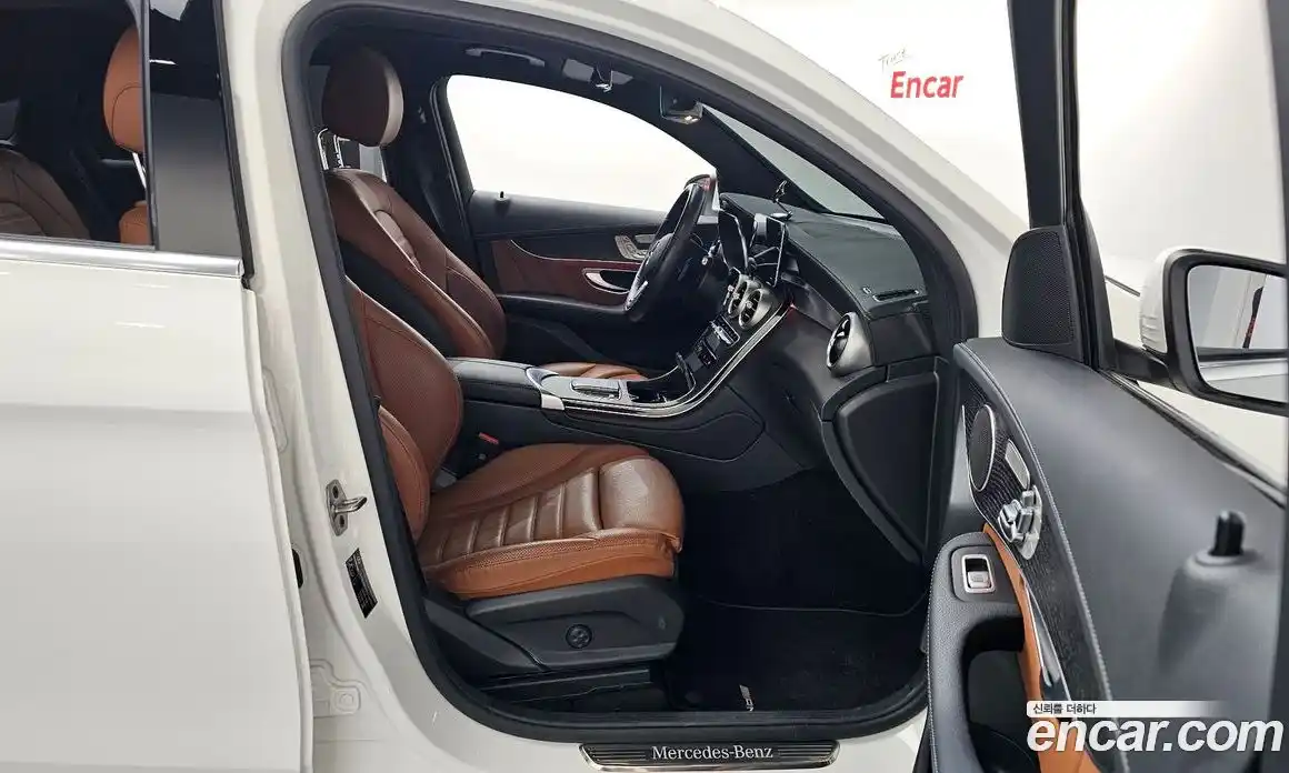 Mercedes-Benz GLC-Class 2023 2.0 Автомат в Москве № 427322, фото 11