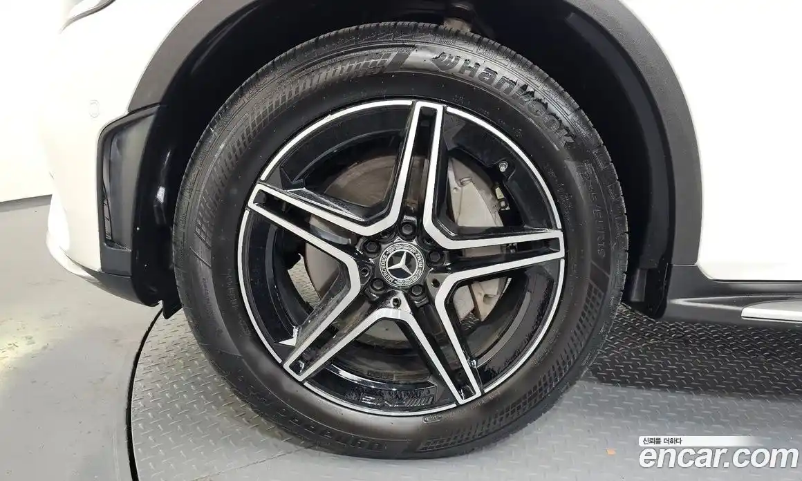 Mercedes-Benz GLC-Class 2023 2.0 Автомат в Москве № 427322, фото 5