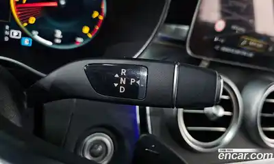 Mercedes-Benz GLC-Class 2023 2.0 Автомат в Москве № 427322, миниатюра 9