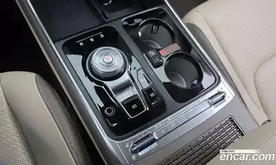 Kia Canival 2024 3.5 Автомат в Москве № 451815, миниатюра 9