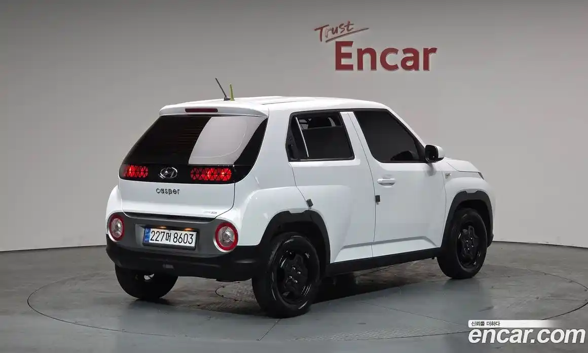 Hyundai Casper 2023 1.0 Автомат в Москве № 458312, фото 1