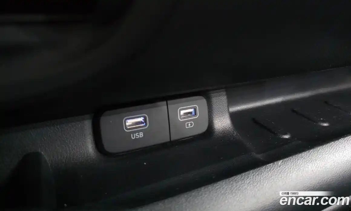 Hyundai Casper 2023 1.0 Автомат в Москве № 458312, фото 17