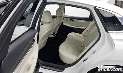 Hyundai Grandeur 2022 2.5 Автомат в Москве № 458851, миниатюра 11