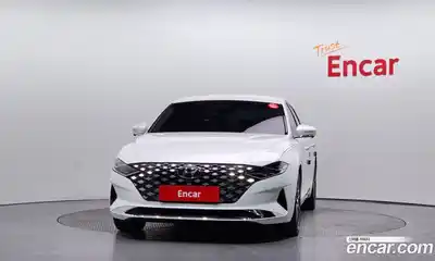 Hyundai Grandeur 2022 2.5 Автомат в Москве № 458851, миниатюра 3