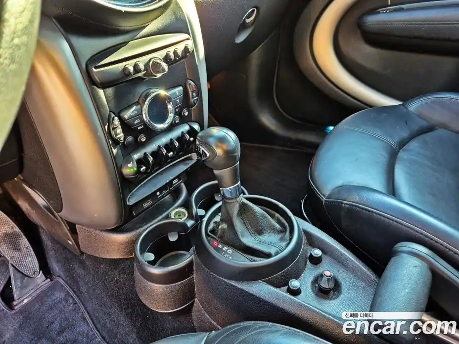 Mini Countryman 2015 2.0 Автомат в Москве № 459595, фото 11