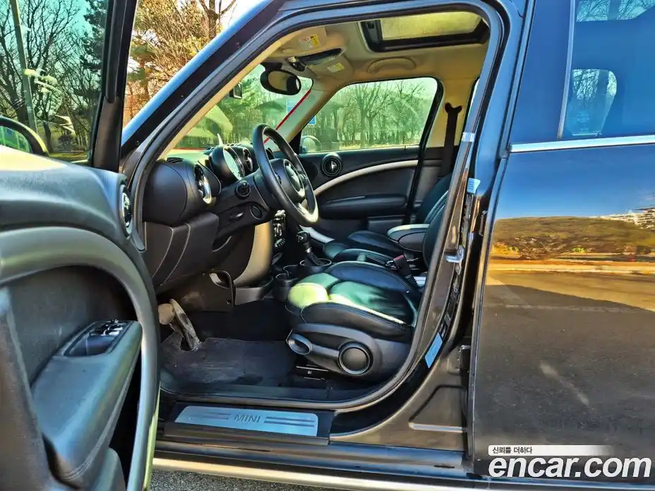 Mini Countryman 2015 2.0 Автомат в Москве № 459595, фото 16