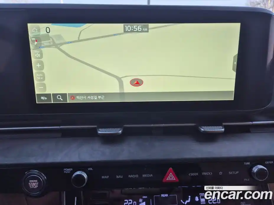 Kia Canival 2023 3.5 Автомат в Москве № 460967, фото 11