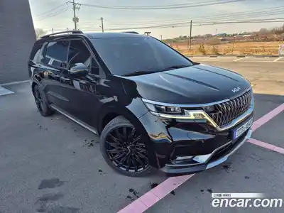Kia Canival 2023 3.5 Автомат в Москве № 460967, миниатюра 5