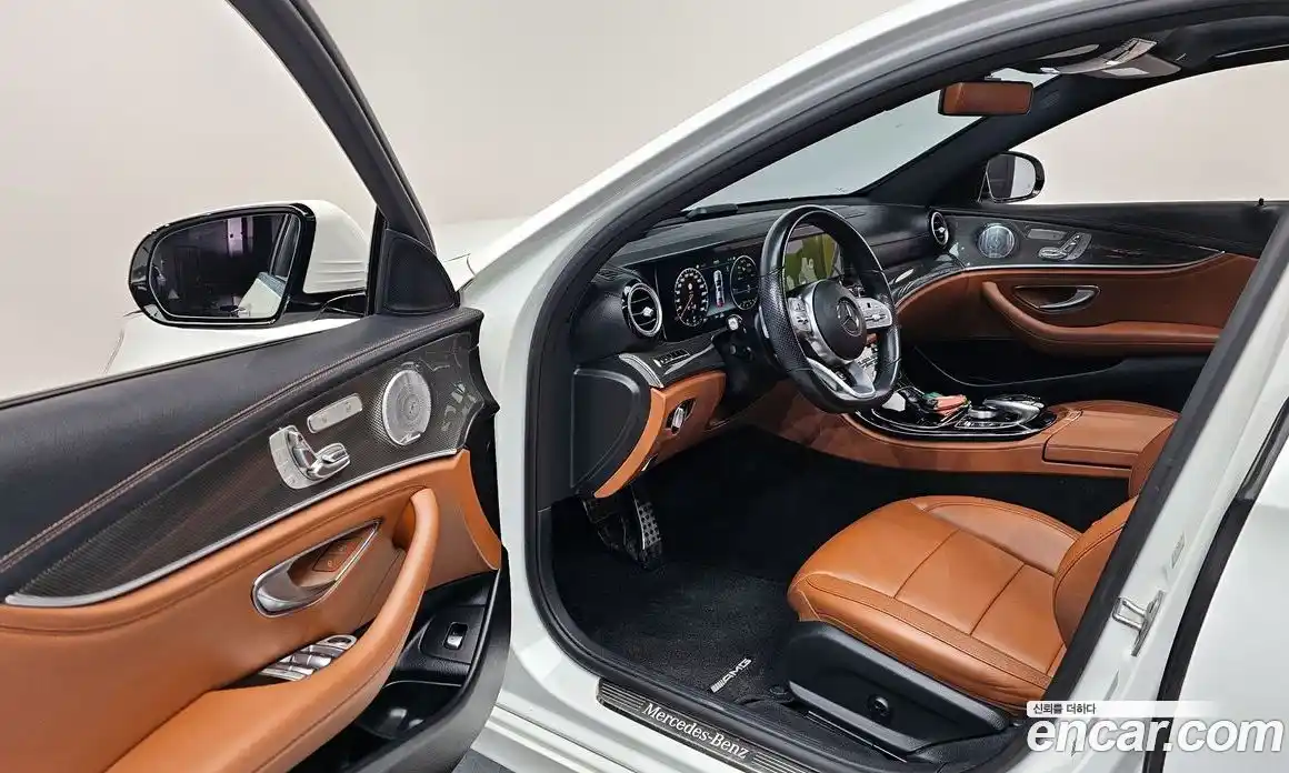 Mercedes-Benz E-Class 2020 2.0 Автомат в Москве № 466362, фото 11