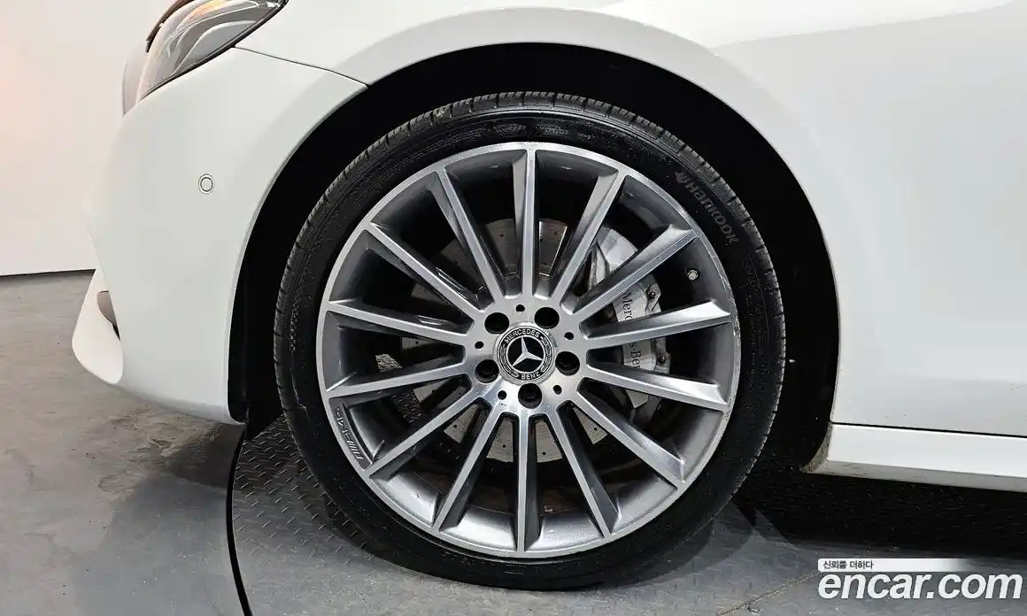 Mercedes-Benz E-Class 2020 2.0 Автомат в Москве № 466362, фото 5