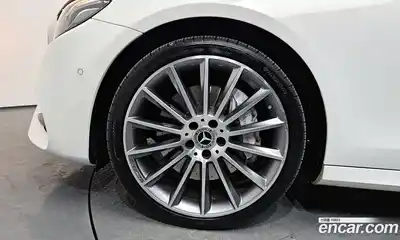 Mercedes-Benz E-Class 2020 2.0 Автомат в Москве № 466362, миниатюра 5