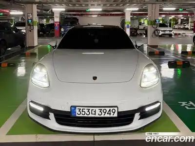 Porsche Panamera, 2018