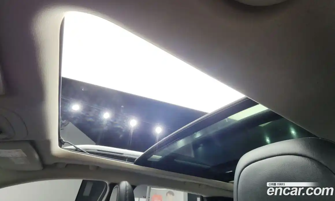 Jeep Cherokee 2015 2.4 Автомат в Москве № 472851, фото 18