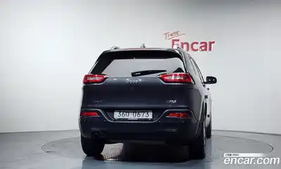 Jeep Cherokee 2015 2.4 Автомат в Москве № 472851, миниатюра 4