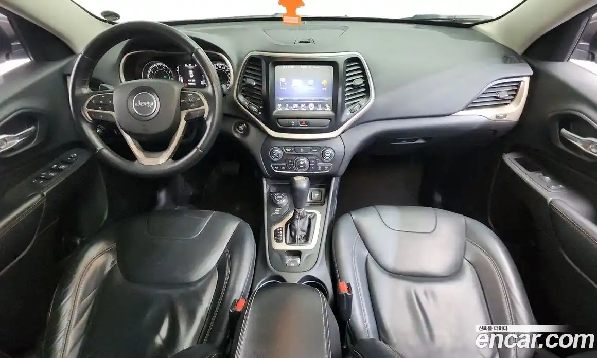 Jeep Cherokee 2015 2.4 Автомат в Москве № 472851, фото 7