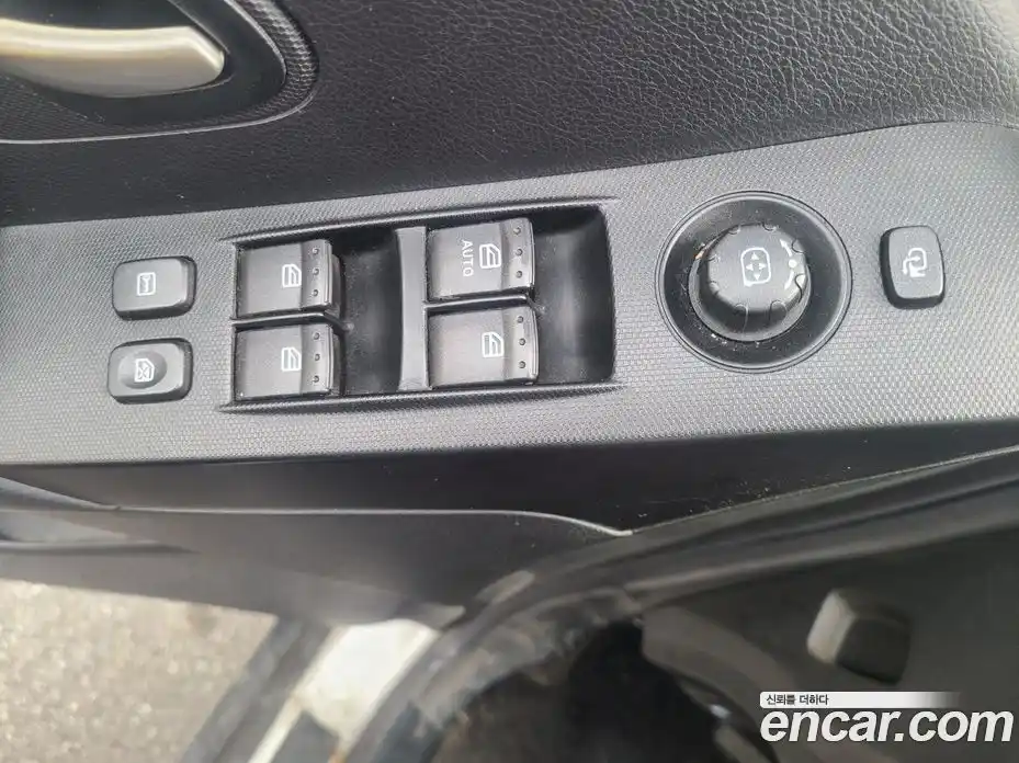 SsangYong Korando 2013 2.0 Автомат в Москве № 491610, фото 13