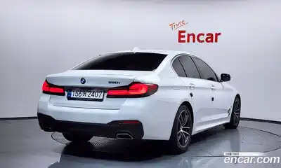 BMW 5-Series 2023 2.0 Автомат в Москве № 492051, миниатюра 2