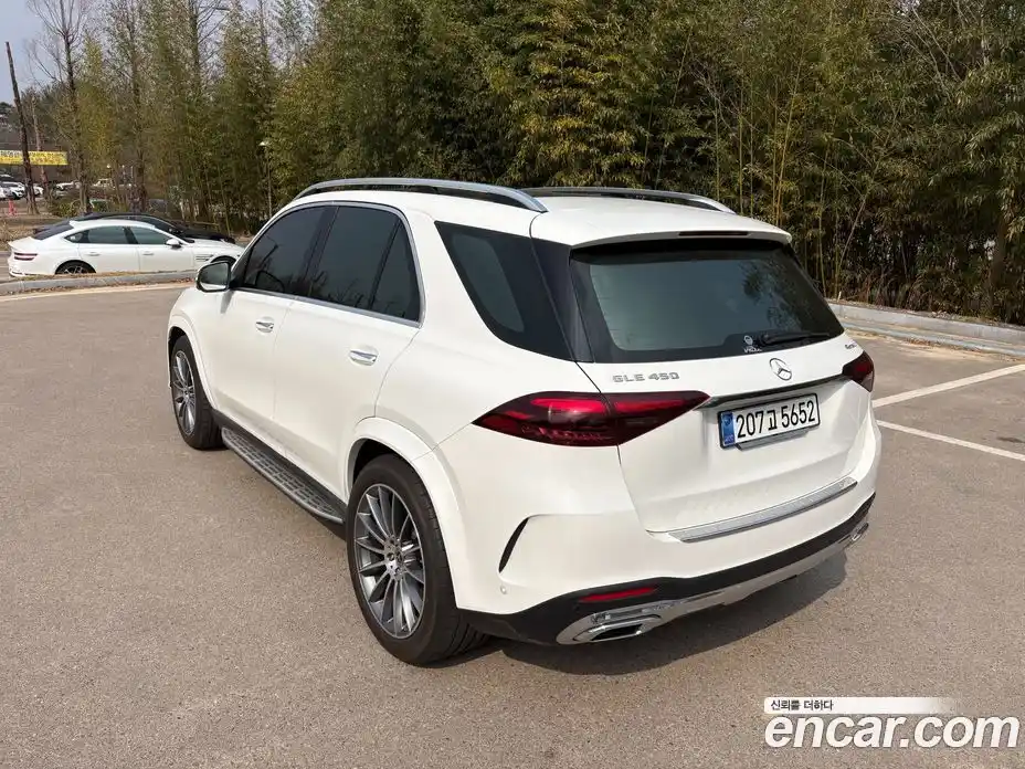 Mercedes-Benz GLE-Class 2025 3.0 Автомат в Москве № 493770, фото 4