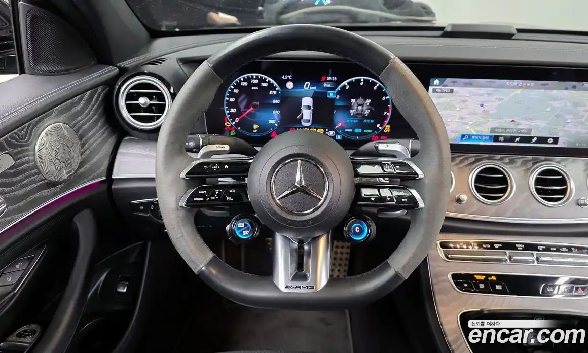 Mercedes-Benz E-Class 2023 3.0 Автомат в Москве № 494254, фото 13