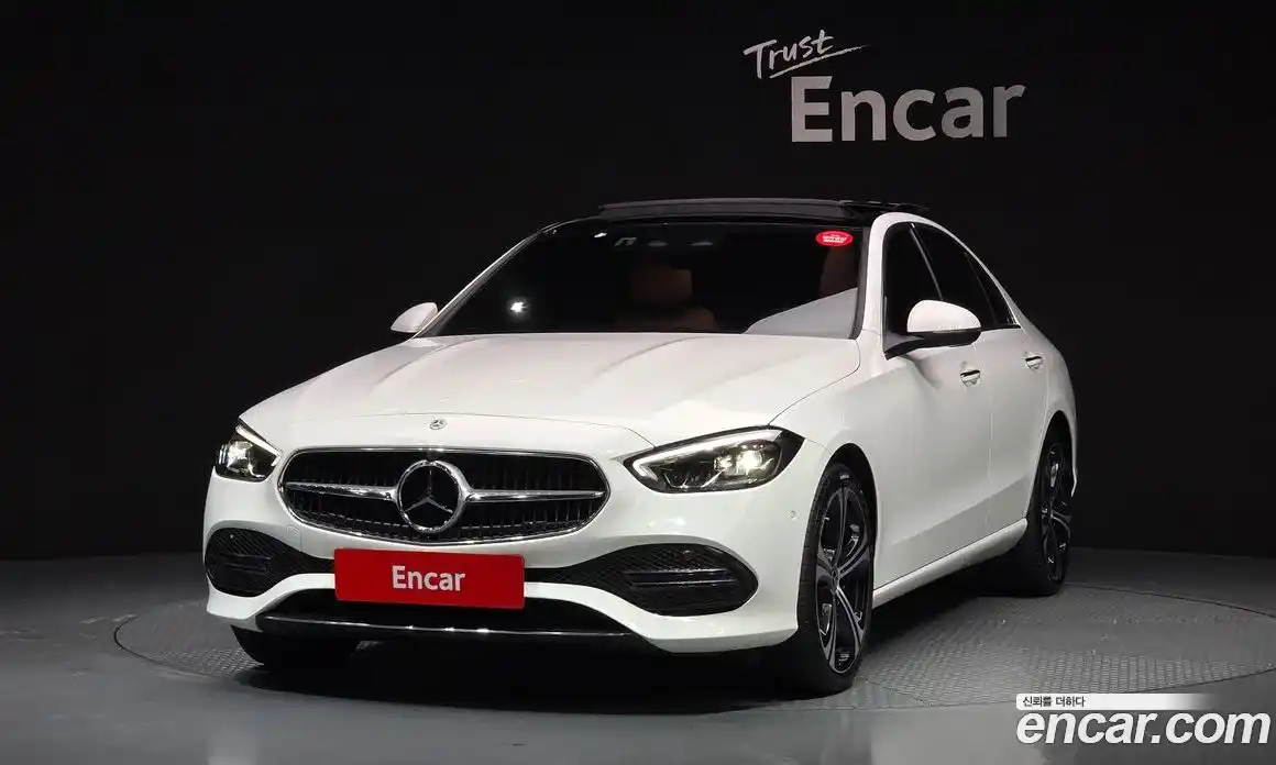 Mercedes-Benz C-Class 2023 2.0 Автомат в Москве № 494307, фото 1