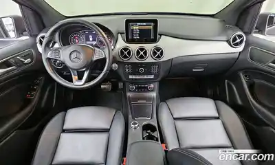 Mercedes-Benz B-Class 2018 2.0 Автомат в Москве № 495085, миниатюра 7