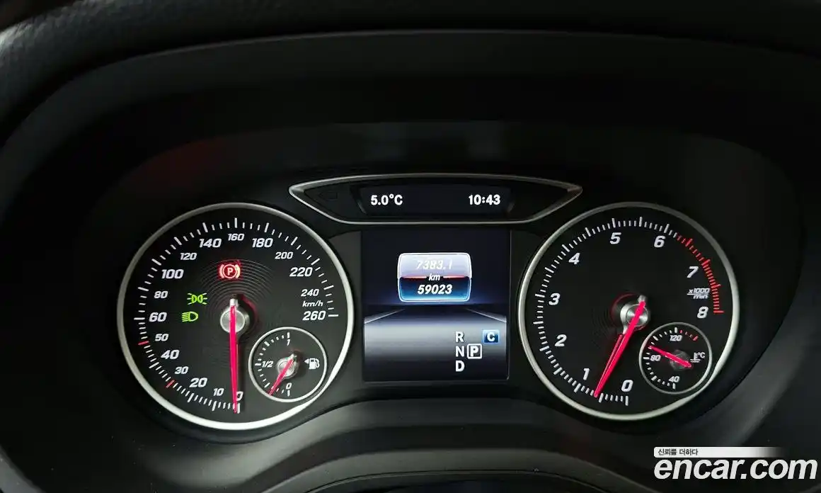 Mercedes-Benz B-Class 2018 2.0 Автомат в Москве № 495085, фото 8