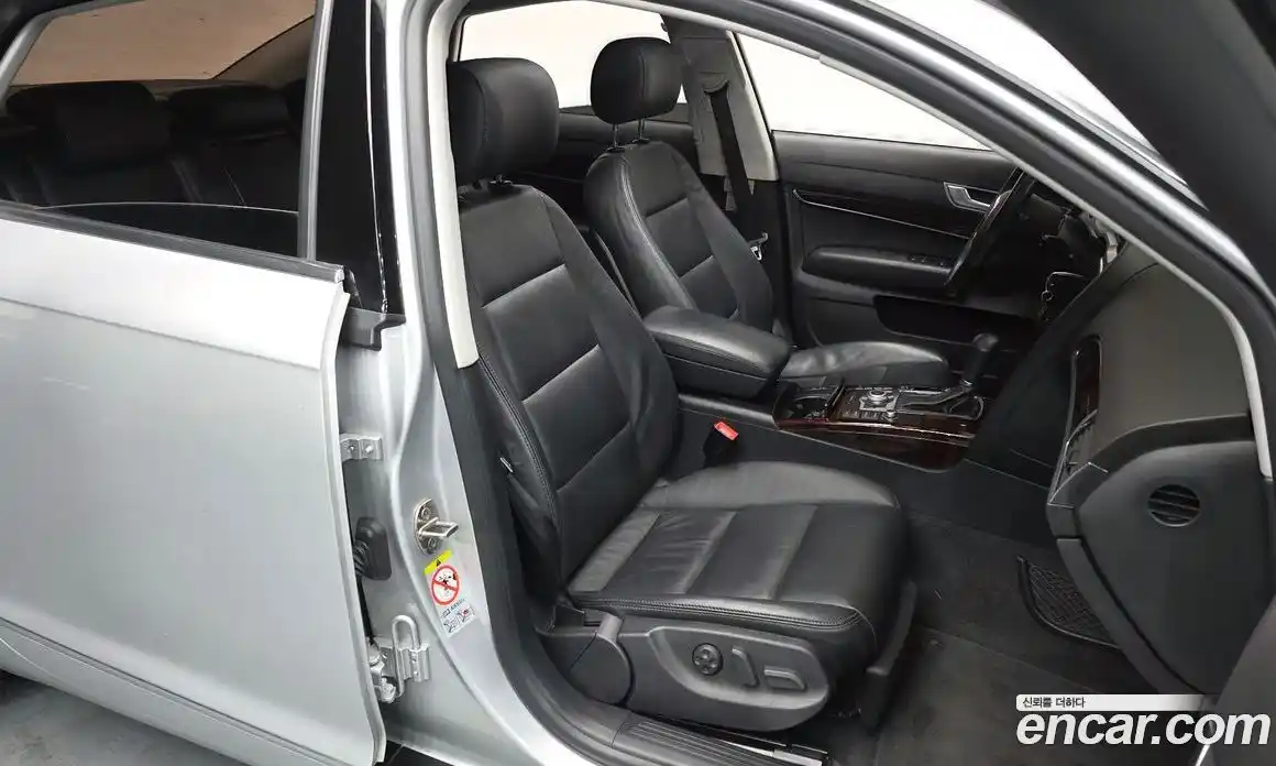 Audi A6 2010 3.2 Автомат в Москве № 496944, фото 12