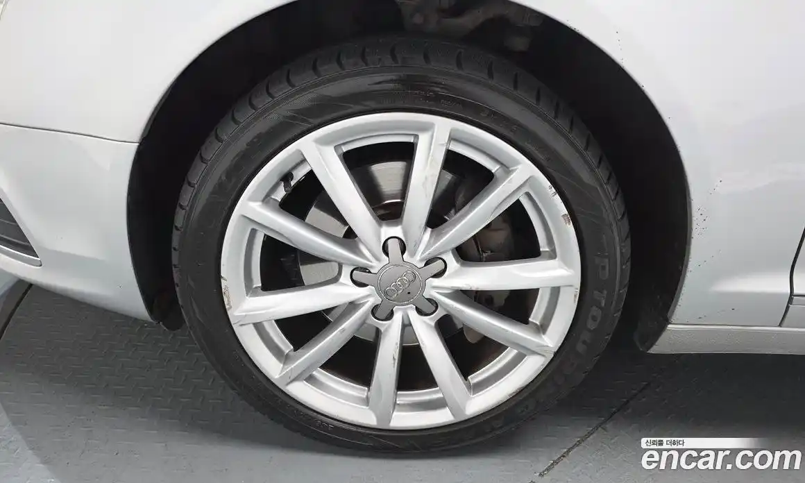 Audi A6 2010 3.2 Автомат в Москве № 496944, фото 5