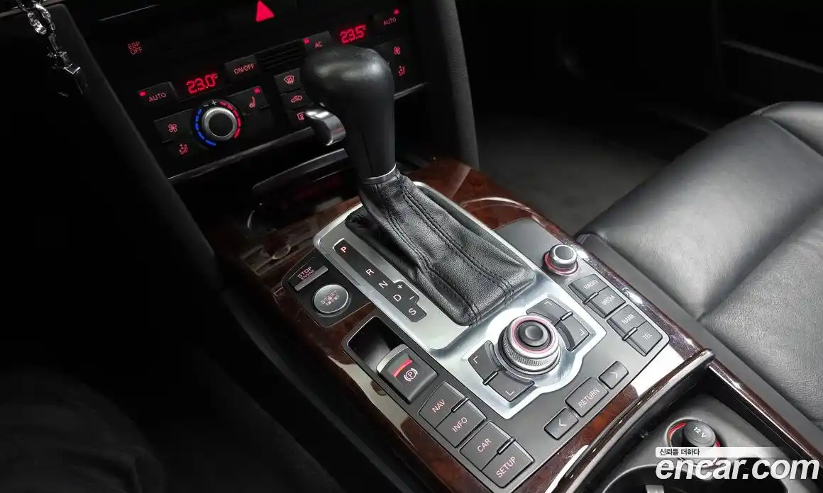 Audi A6 2010 3.2 Автомат в Москве № 496944, фото 9