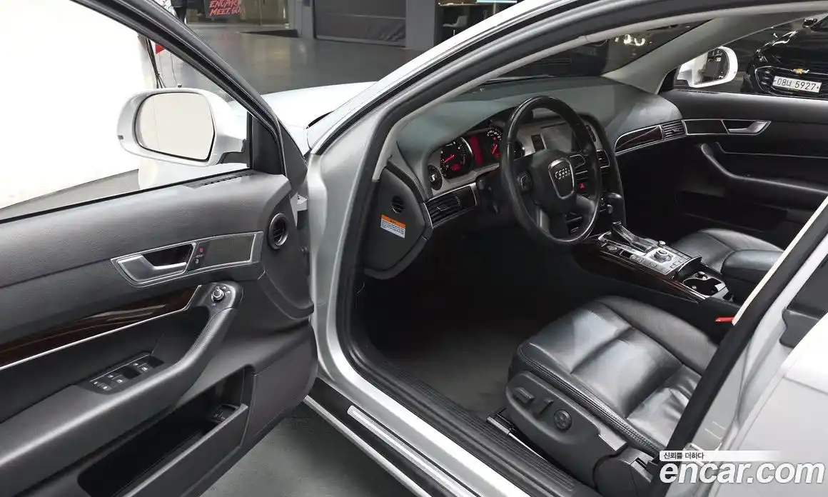 Audi A6 2010 3.2 Автомат в Москве № 496944, фото 10