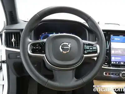 Volvo V90 2025 2.0 Автомат в Москве № 497792, миниатюра 12