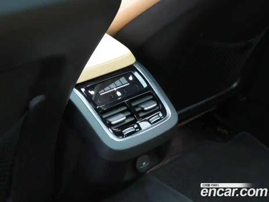 Volvo V90 2025 2.0 Автомат в Москве № 497792, фото 17