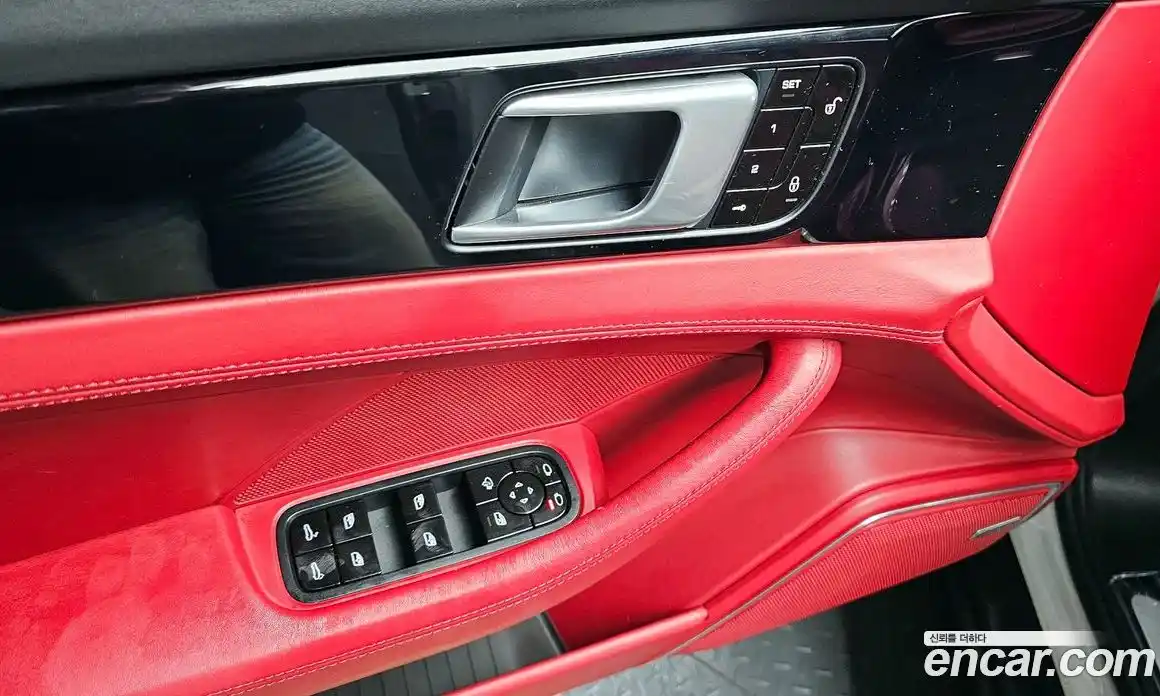 Porsche Panamera 2018 3.0 Автомат в Москве № 498045, фото 14