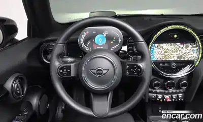 Mini Cooper Convertible 2022 1.5 Автомат в Москве № 499131, миниатюра 12