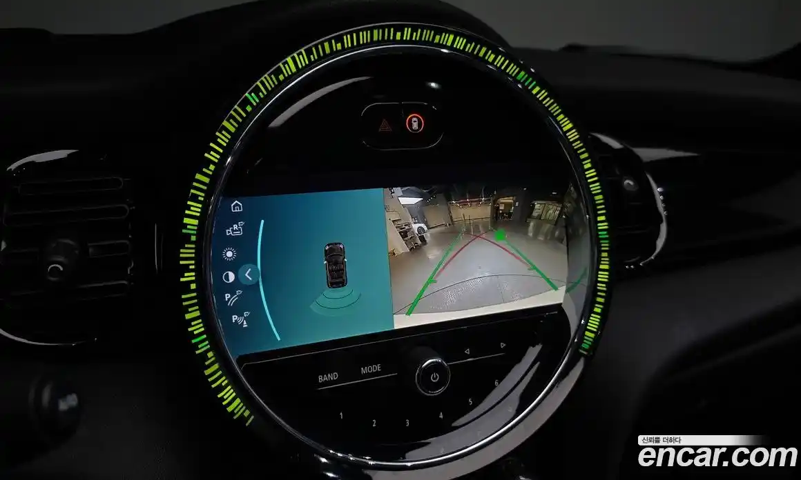 Mini Cooper Convertible 2022 1.5 Автомат в Москве № 499131, фото 16