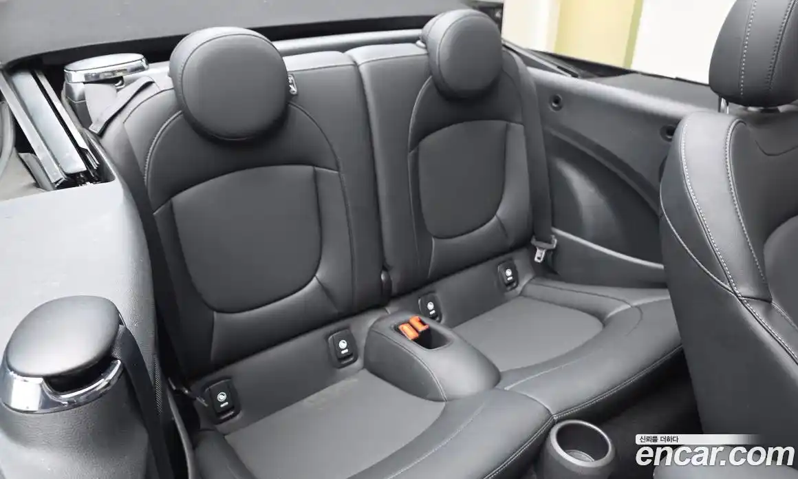 Mini Cooper Convertible 2022 1.5 Автомат в Москве № 499131, фото 10