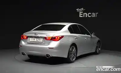 Infiniti Q50 2016 3.5 Автомат в Москве № 500357, миниатюра 2