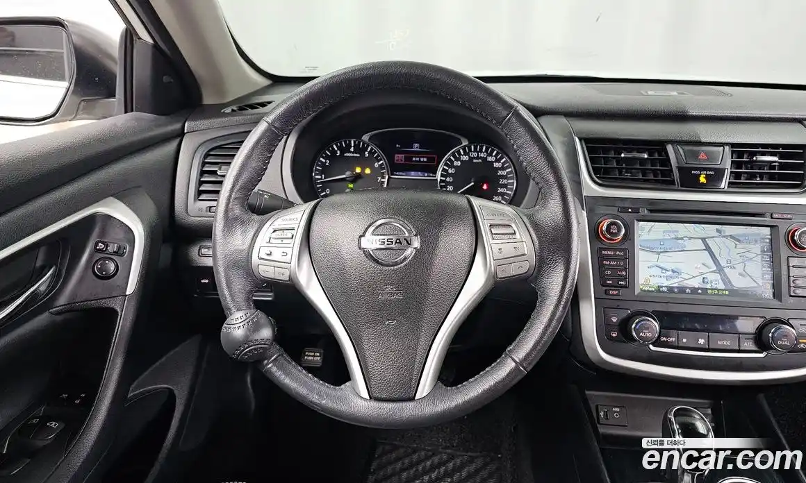 Nissan Altima 2017 2.5 Автомат в Москве № 500568, фото 13