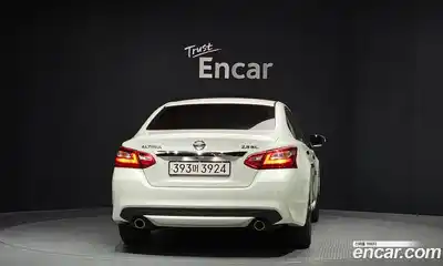 Nissan Altima 2017 2.5 Автомат в Москве № 500568, миниатюра 4