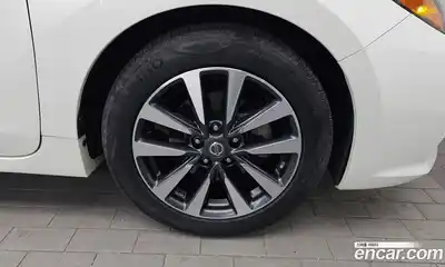 Nissan Altima 2017 2.5 Автомат в Москве № 500568, миниатюра 5