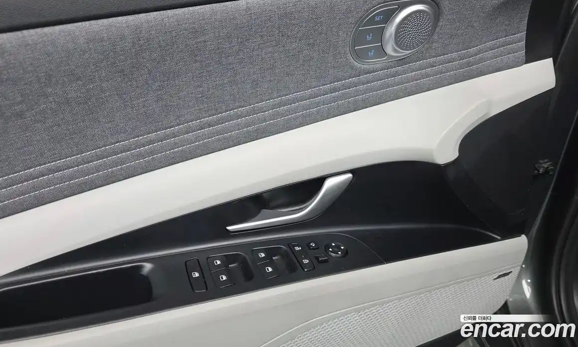 Hyundai Avante 2023 1.6 Автомат в Москве № 517786, фото 12