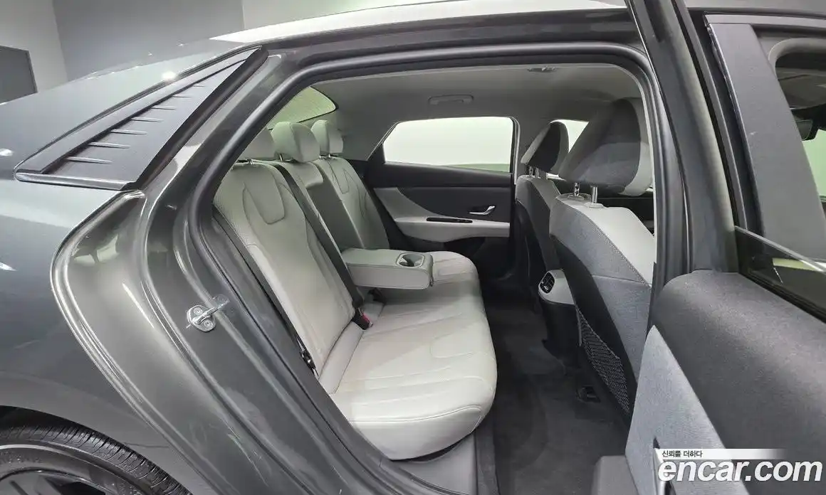 Hyundai Avante 2023 1.6 Автомат в Москве № 517786, фото 19