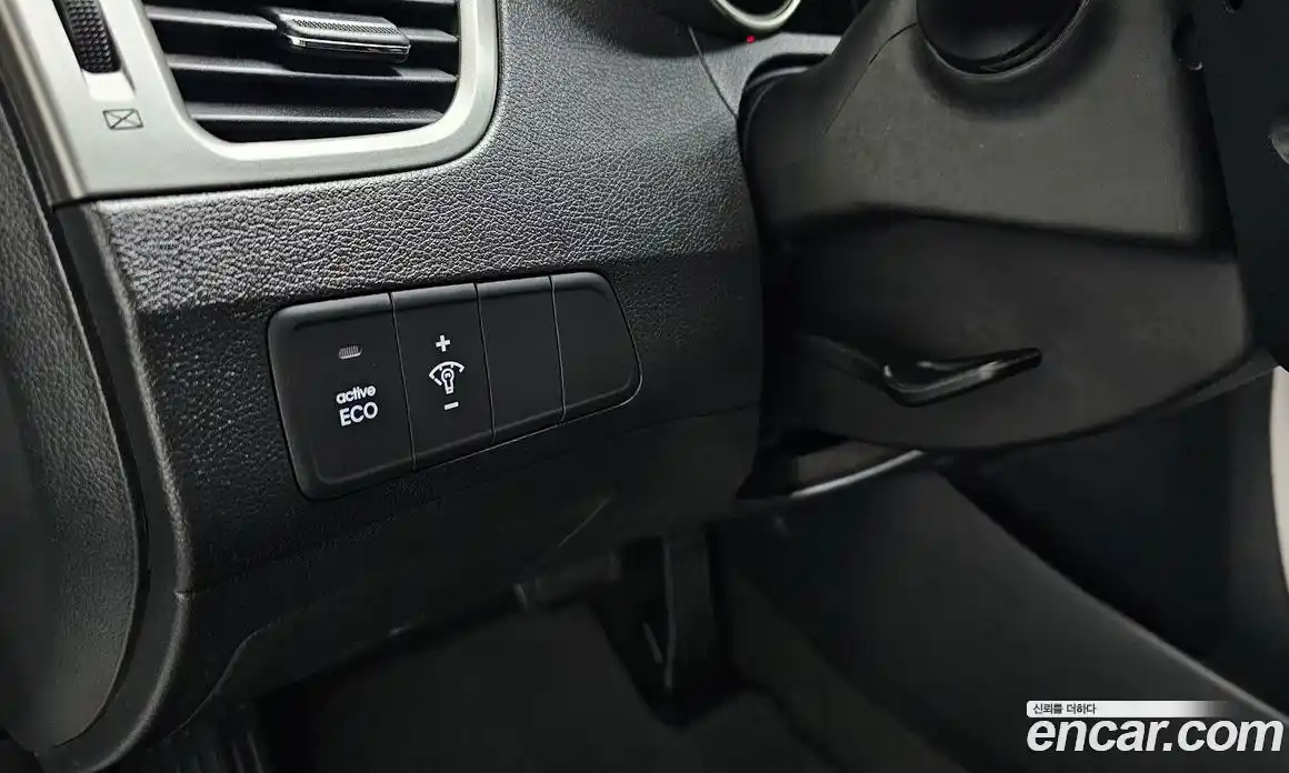 Hyundai Avante 2012 1.6 Автомат в Москве № 518612, фото 14