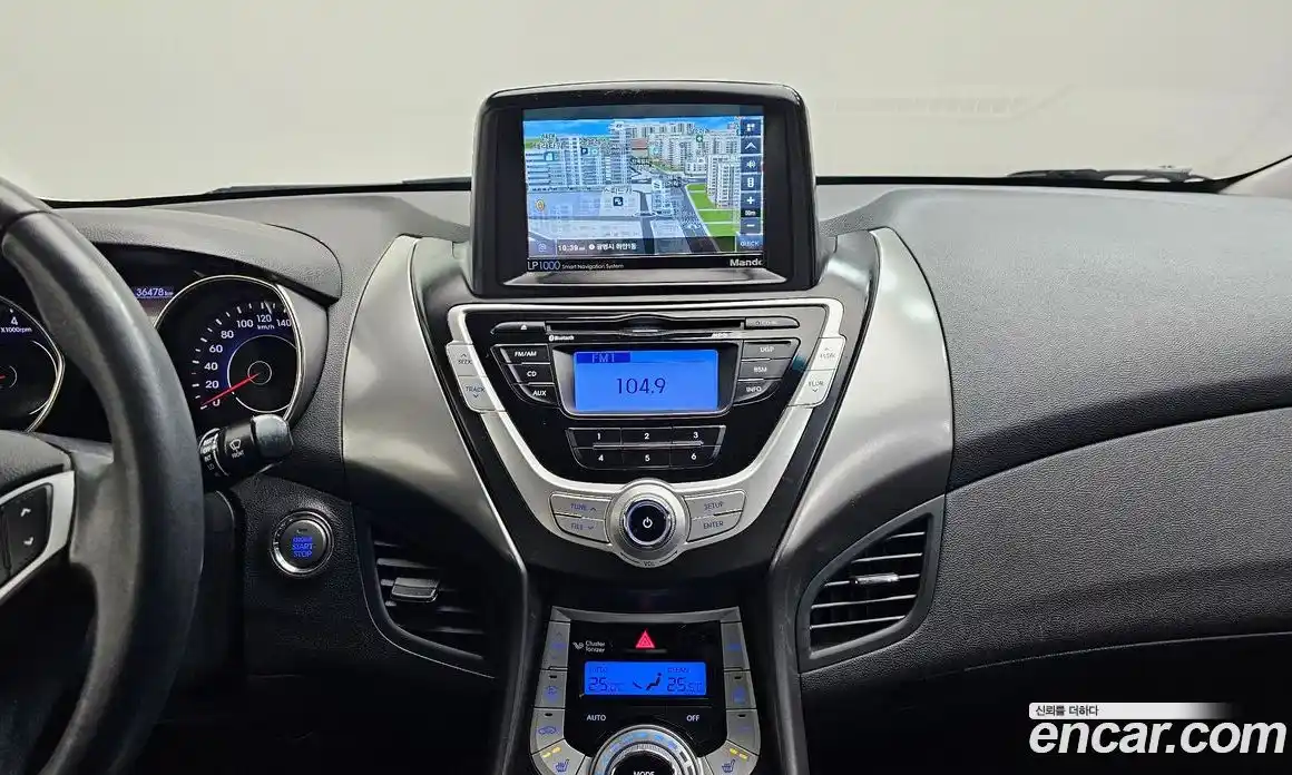 Hyundai Avante 2012 1.6 Автомат в Москве № 518612, фото 15