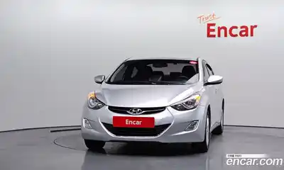 Hyundai Avante 2012 1.6 Автомат в Москве № 518612, миниатюра 3