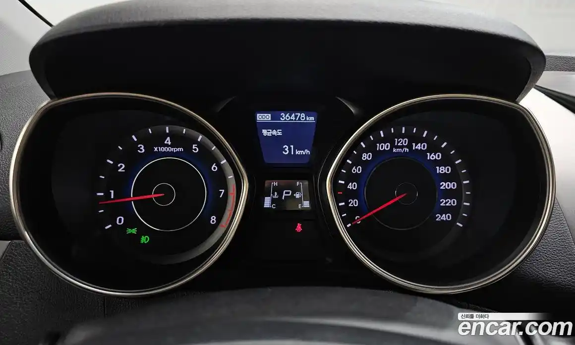 Hyundai Avante 2012 1.6 Автомат в Москве № 518612, фото 8