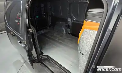 Hyundai Staria 2023 2.2 Автомат в Москве № 518636, миниатюра 12